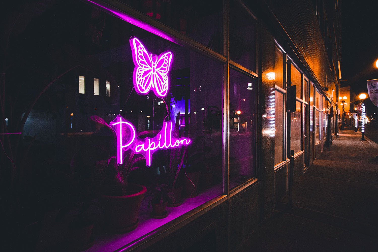 Boost Your Business Visibility with Groovy Glow's Custom Neon Signage - Le Néon Normand